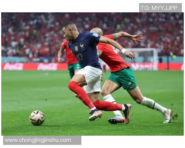 球星征战绿茵场展现无与伦比技艺与激情，激励全球球迷热爱足球