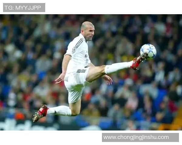 足球传奇再创历史新篇章，球星纪录不断刷新，赛场上的神奇瞬间与辉煌成就